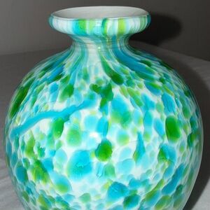 VG HAND BLOWN DECORATIVE ART CONFETTI VASE